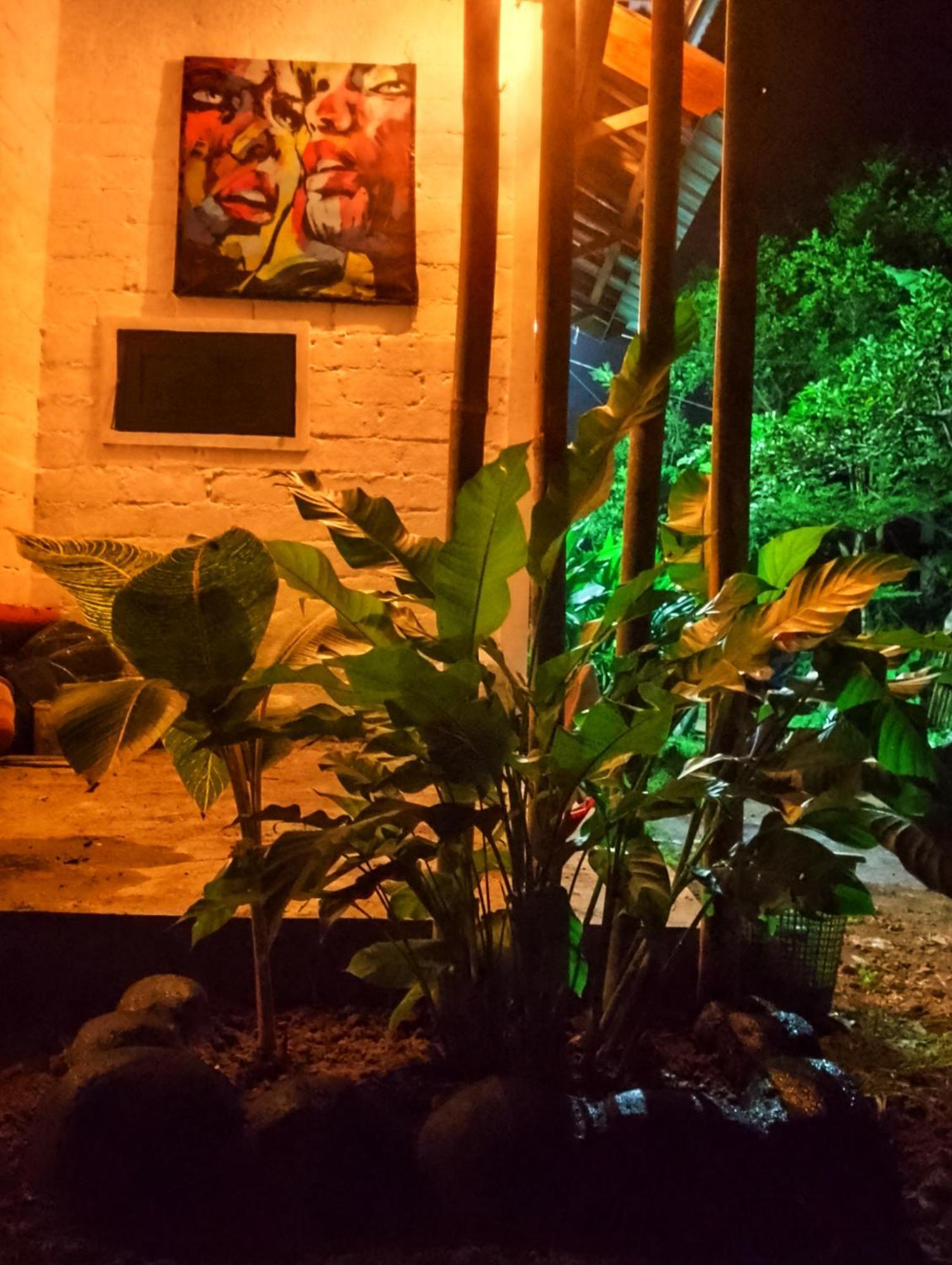 Alfarizi Homestay Tetebatu Exterior photo